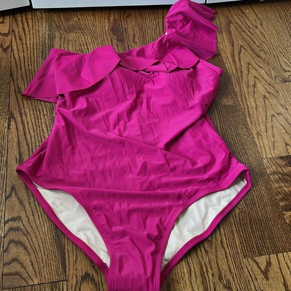 Kona Sol One Shoulder Pink Ruffle Swimsuit New With Tags Size XL - Picture 2 of 5